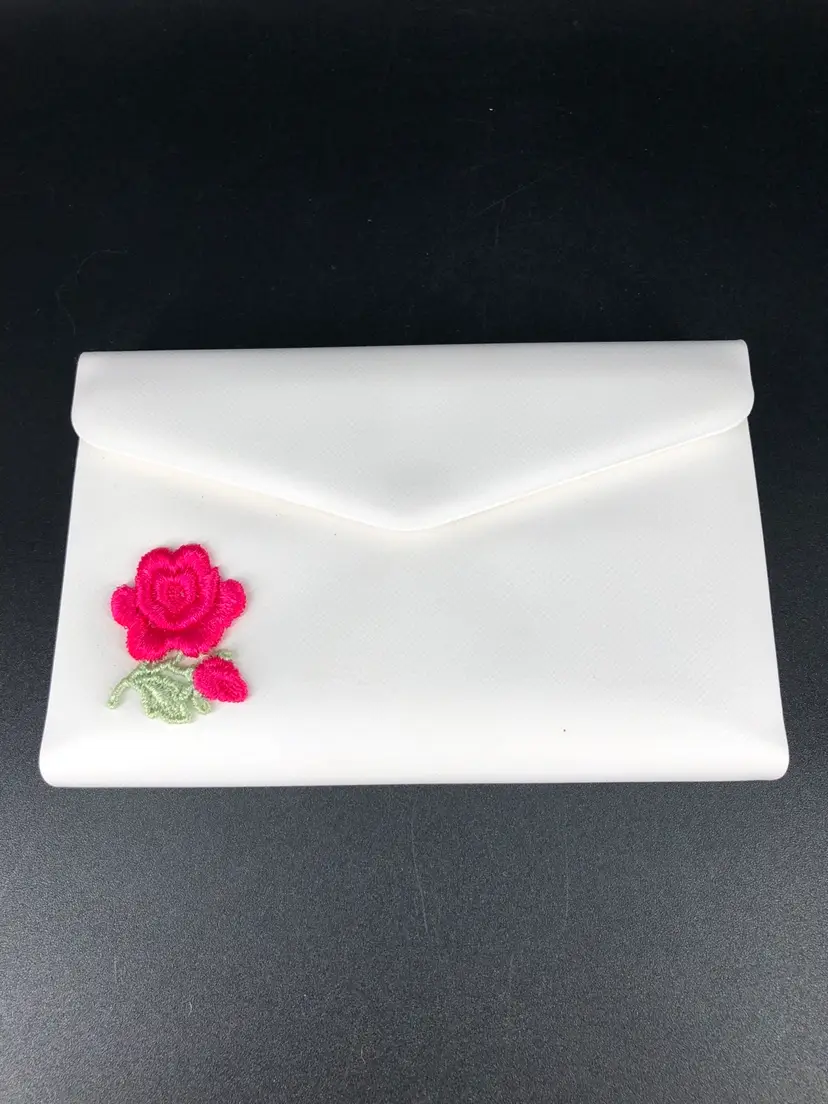 Vintage White with Flower Smart Touch Purse Secretary with Box