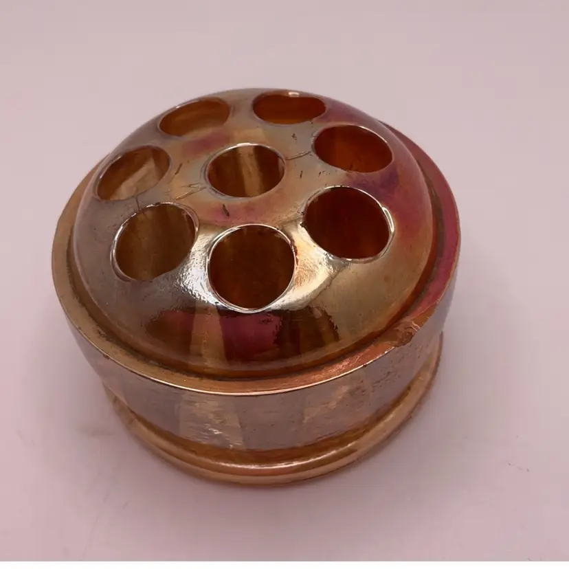 POW4 VTG Iridescent Glass Flower Frog 2.25”D