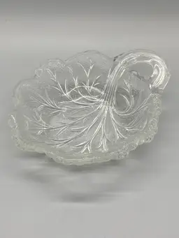 Indiana Glass Cabbage Leaf Clear Pebble Glass Candy Trinket Dish 5.5"