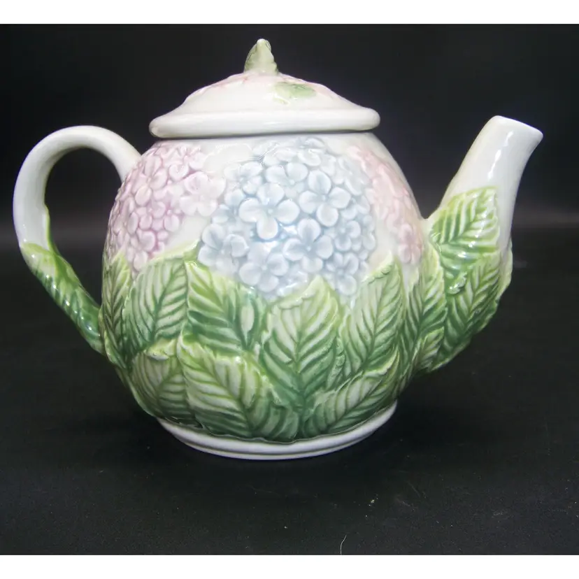 CBK LTD Pink and Blue Lilac Teapot Taiwan 1992