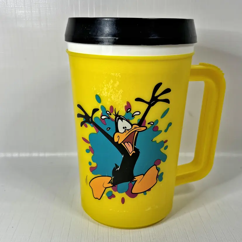 Warner Brothers Daffy Duck Mug Plastic Travel Collectible Cartoon 90s Souvenir Vintage