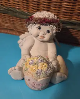 Dreamsicle "I Love You Mom" Chalkware Cherub