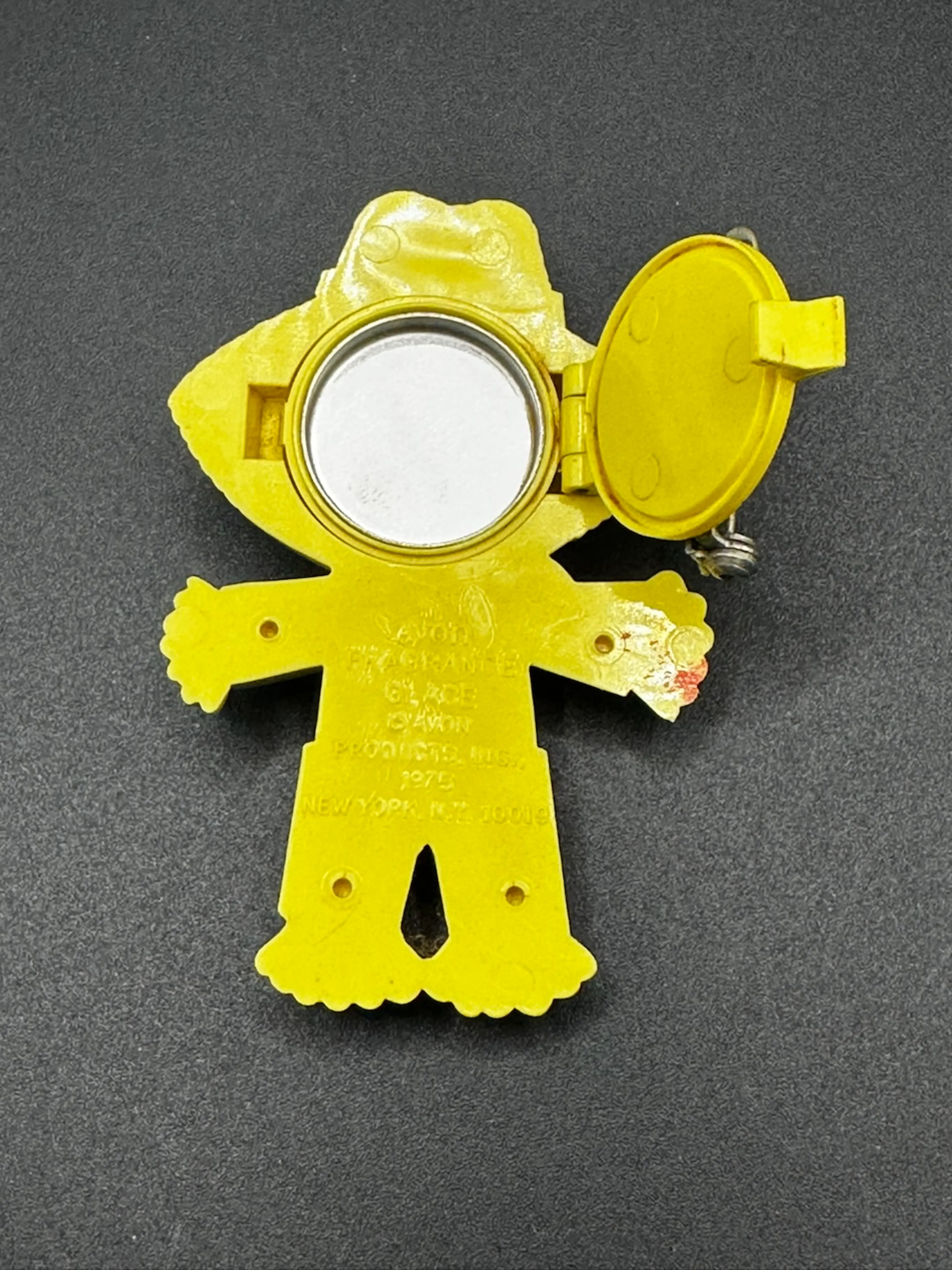 Image 3 of 4