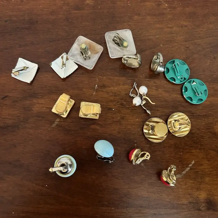 Lot Of 11 Vintage Clip On Earrings Varying Styles Retro Mixed Metal Enamel Retro