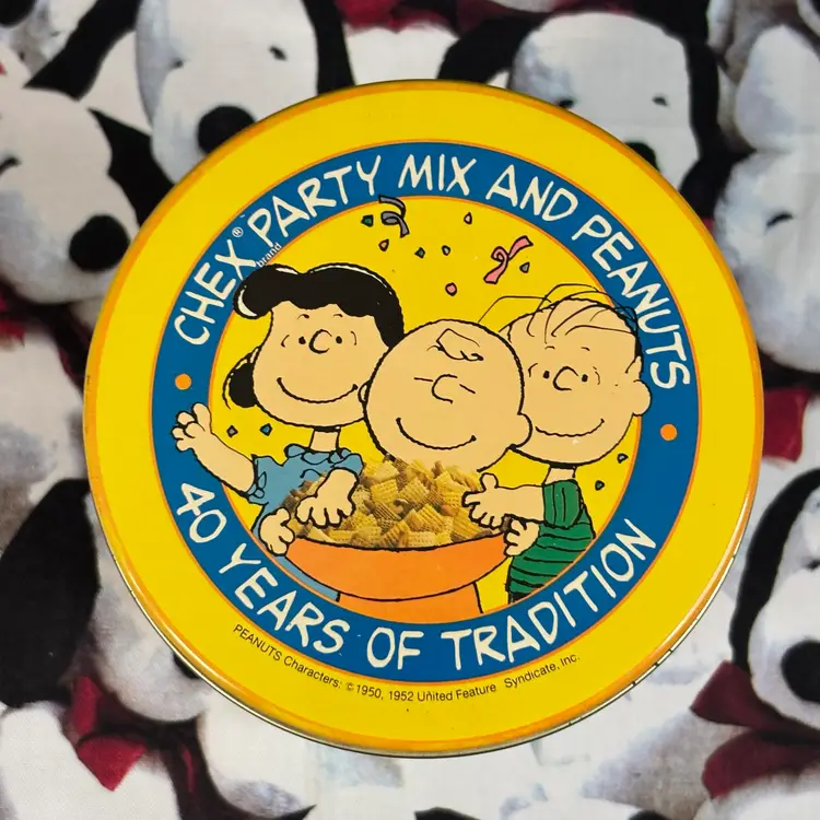 Peanuts 40th Anniversary Chex Mix Tin