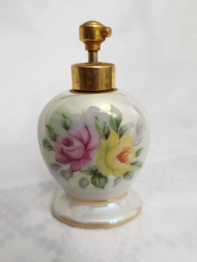 #119 Vintage Holmspray Porcelain Bulbless Perfume Spray Atomizer