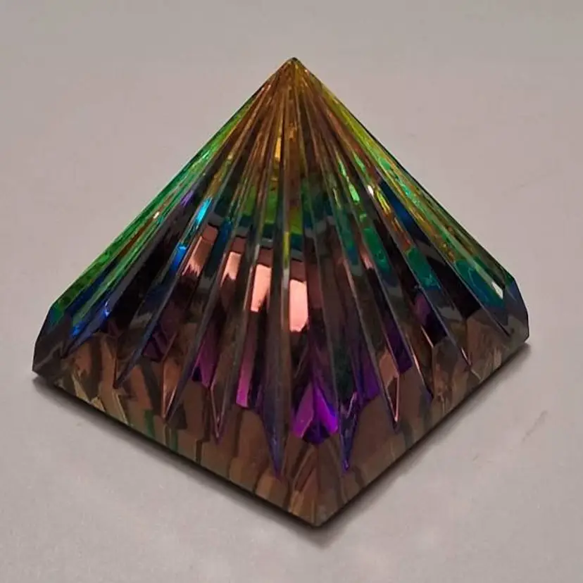 IRIS ARC SWAROVSKI RAINBOW PYRAMID 2" PAPERWEIGHT / FIGURINE