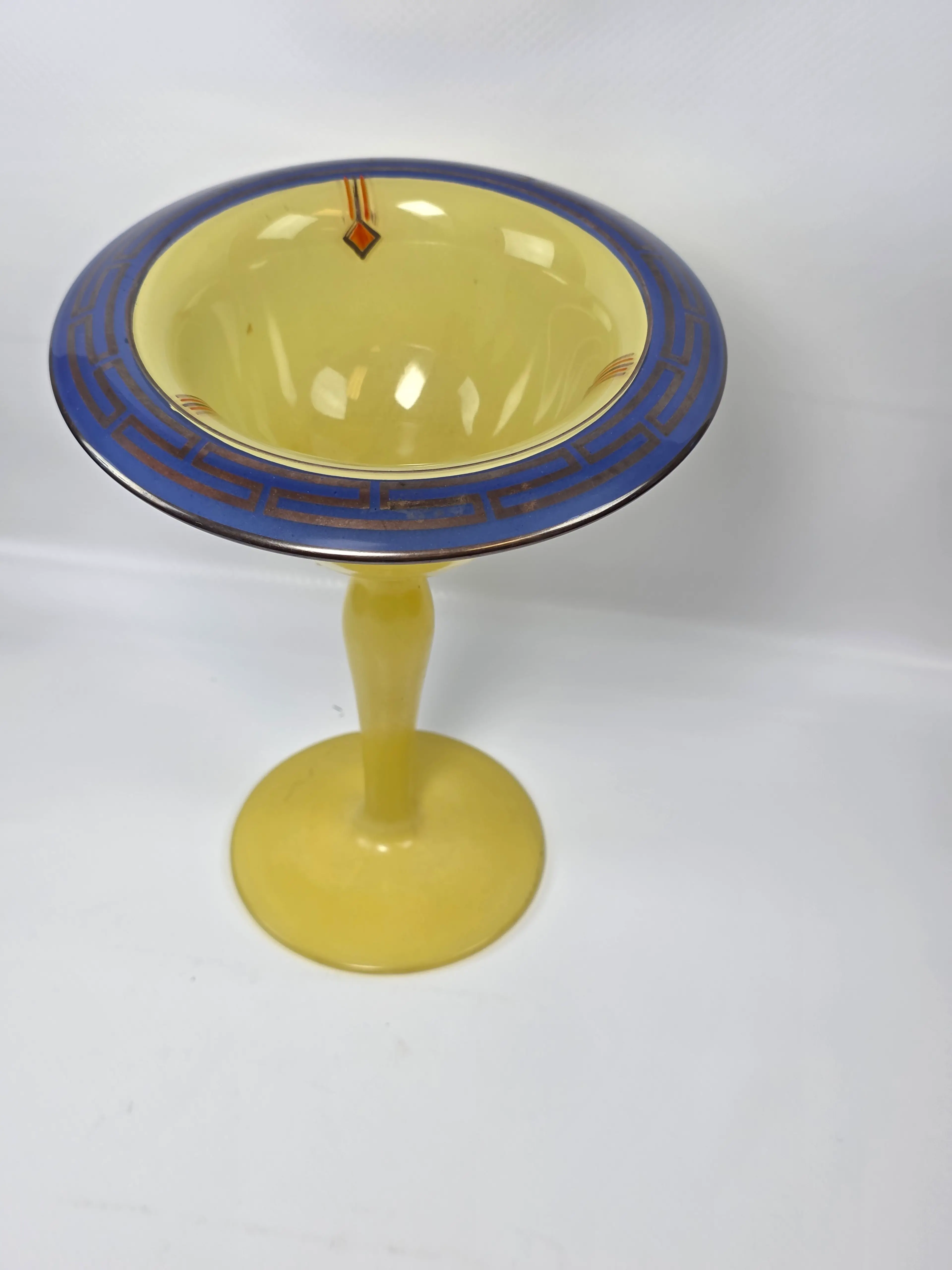 Image 3 of 6