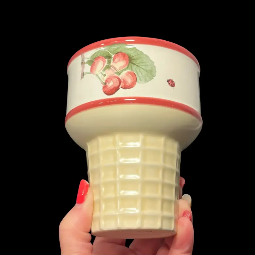 🍒Pfaltzgraff Ice Cream Cone Dish w/ Cherries | 4.5”