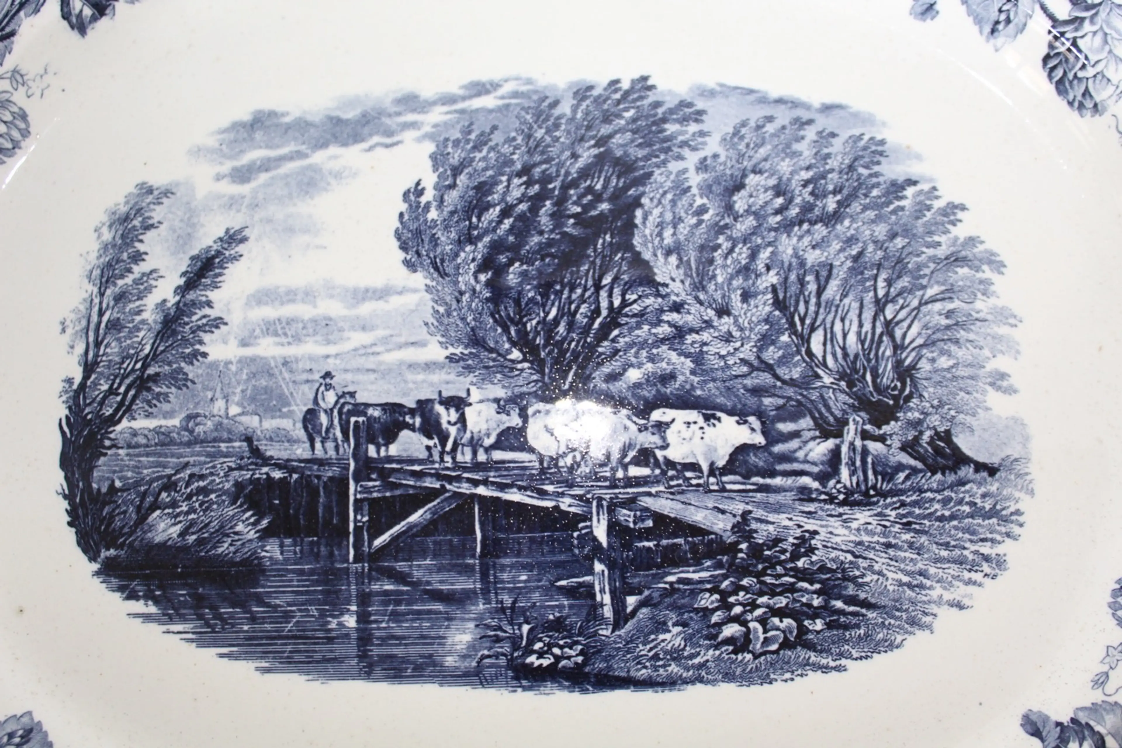Image 2 of 8