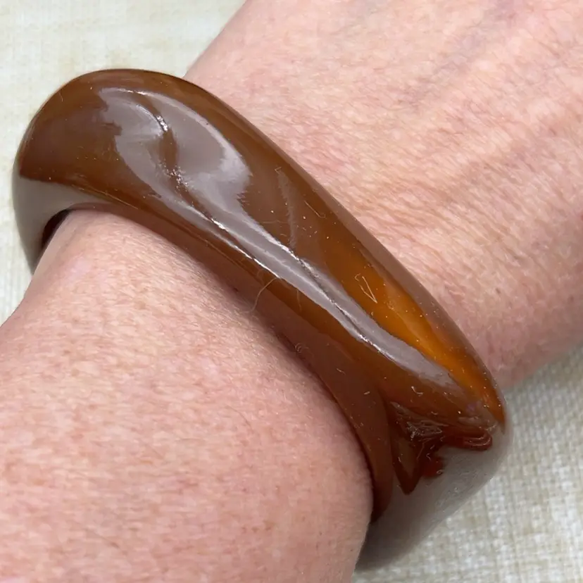 #01 Caramel Brown Sculptural Wave Bangle Bracelet Translucent 2⅝” Opening