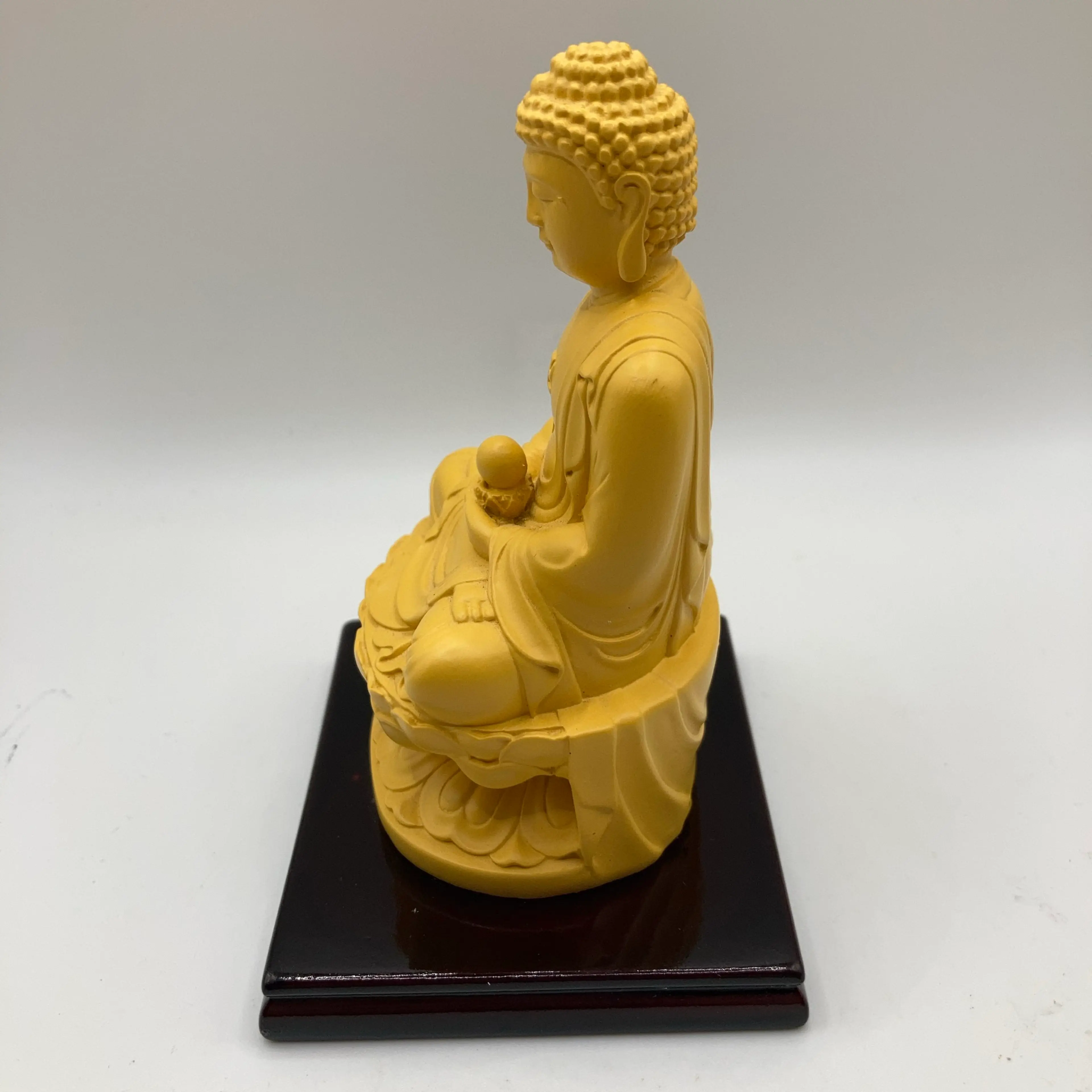 Image 3 of 8