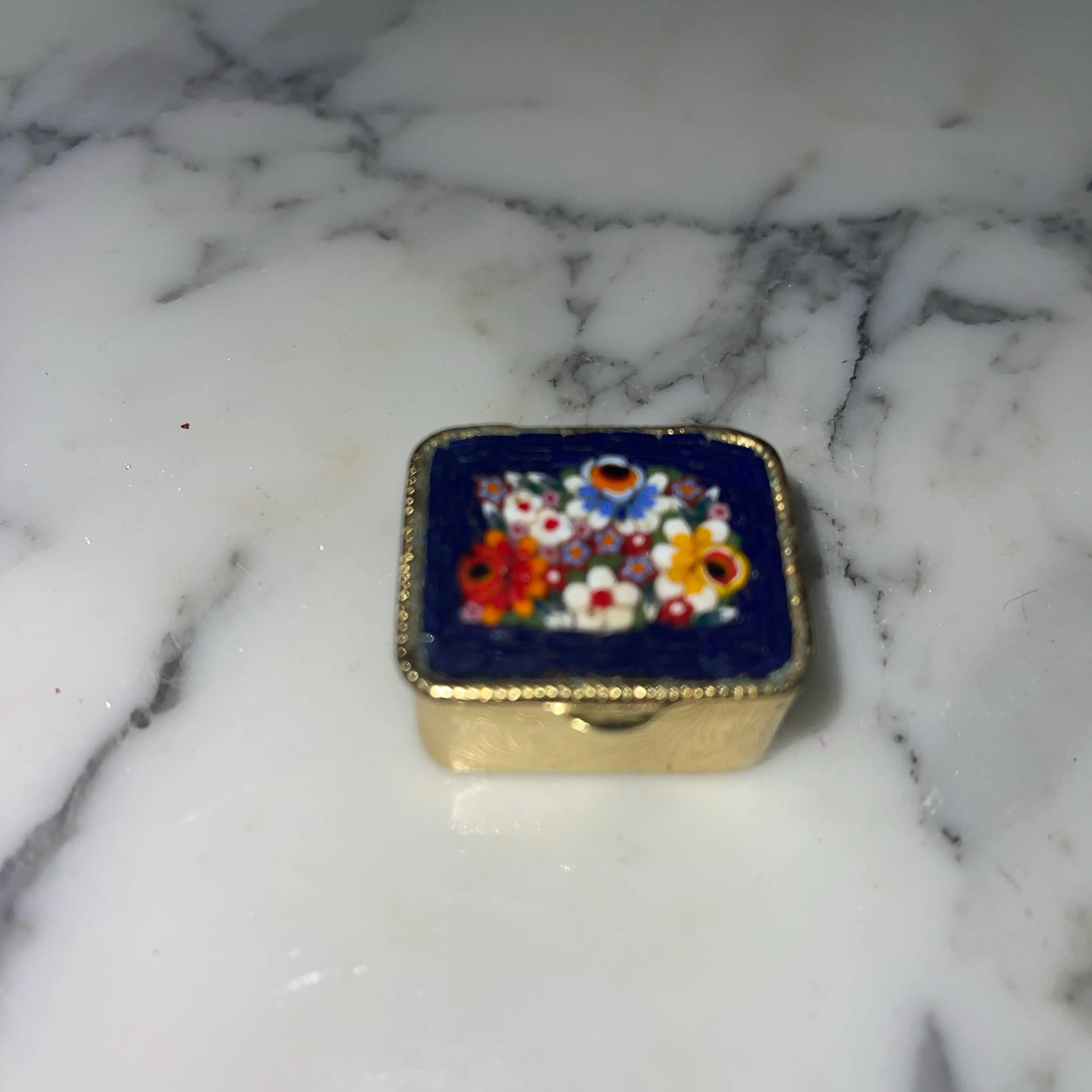 Image 2 of 5