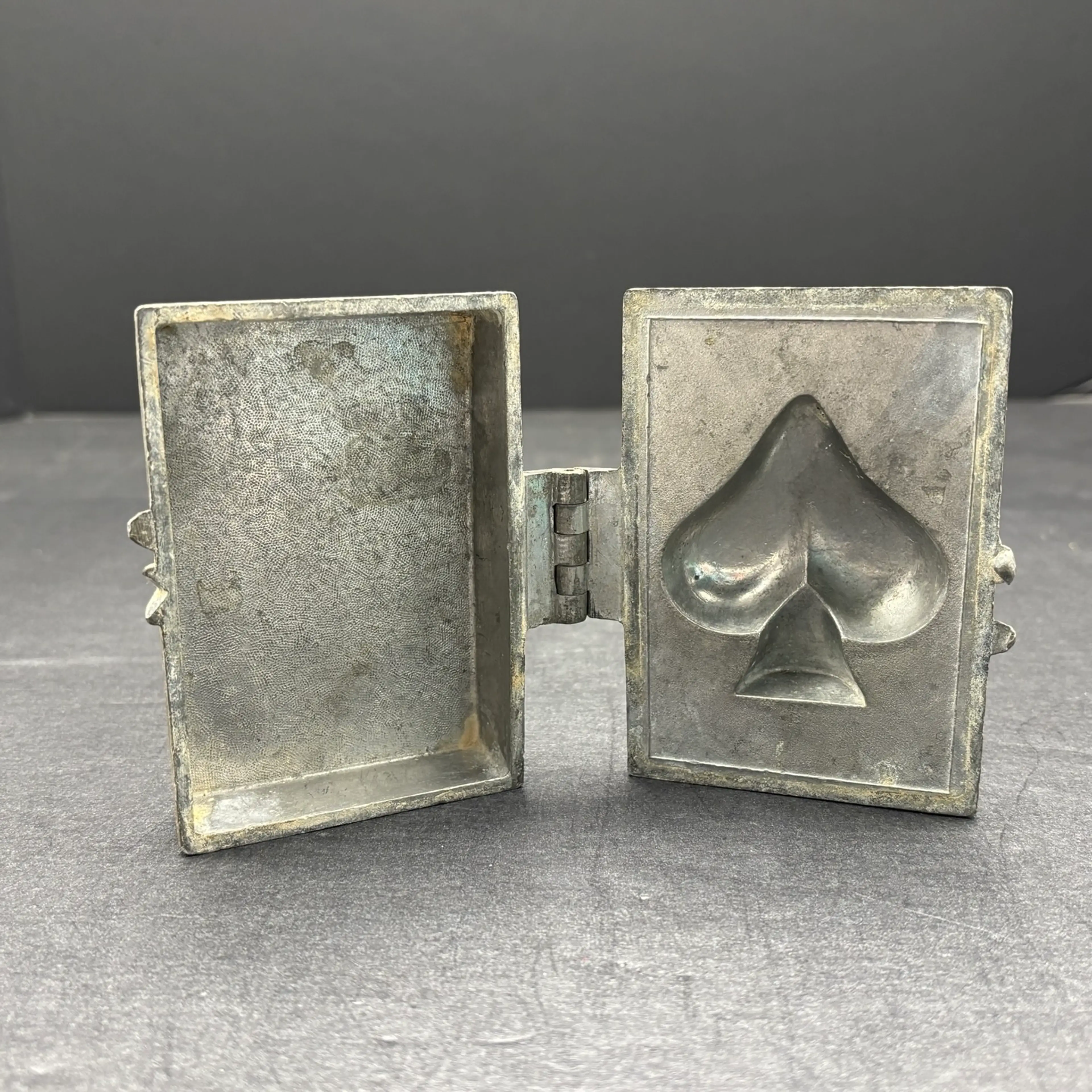 Image 2 of 9