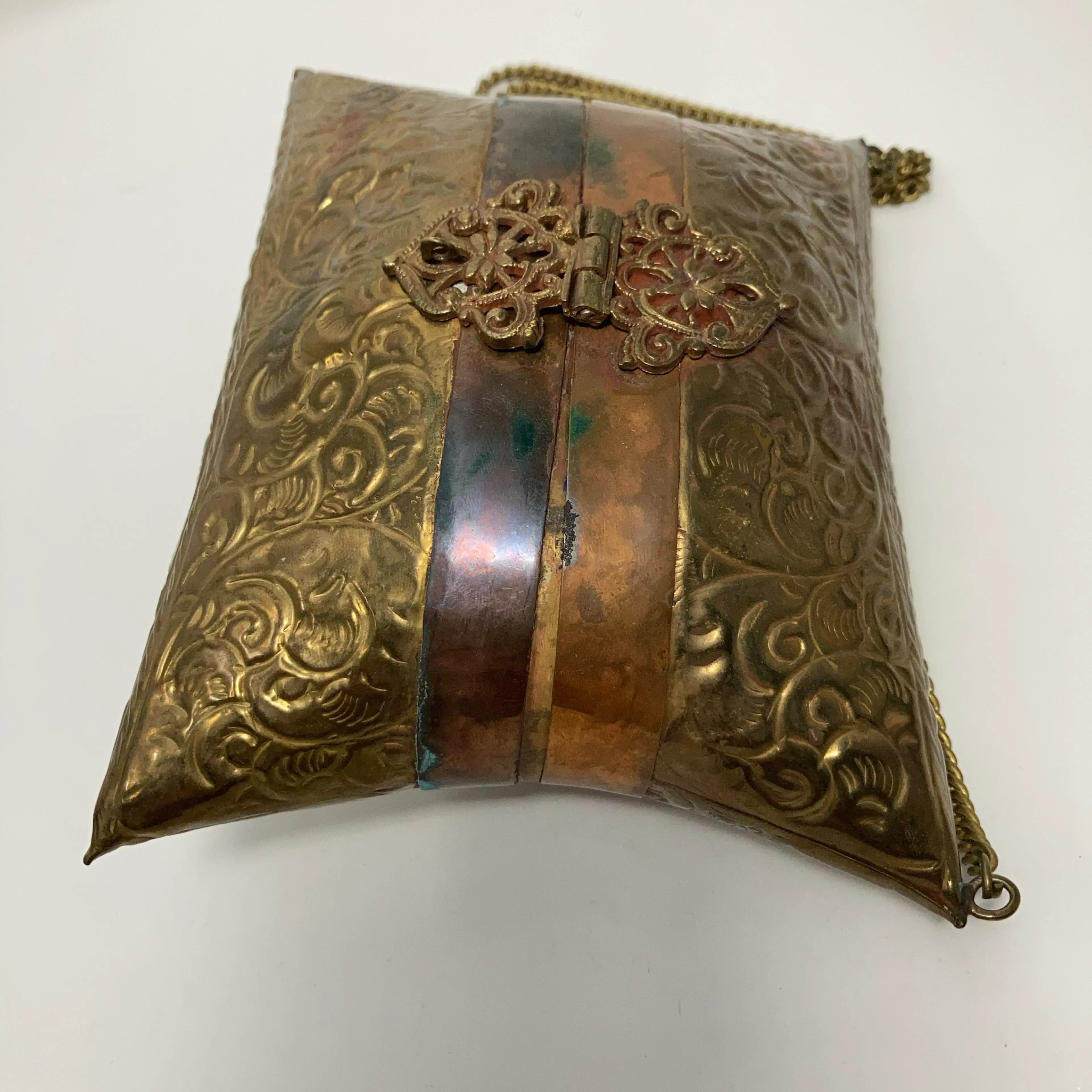 Image 4 of 20