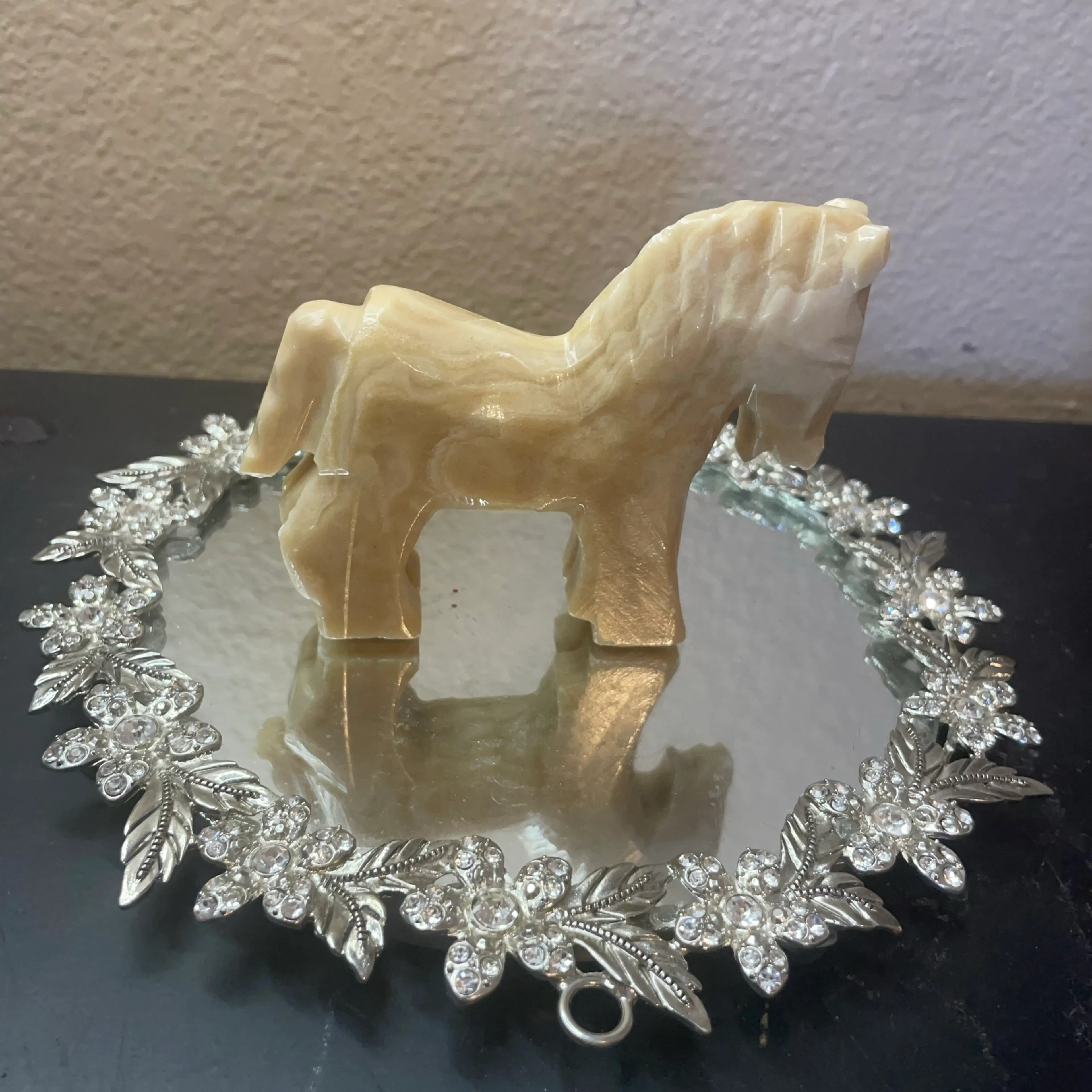 Image 4 of 4