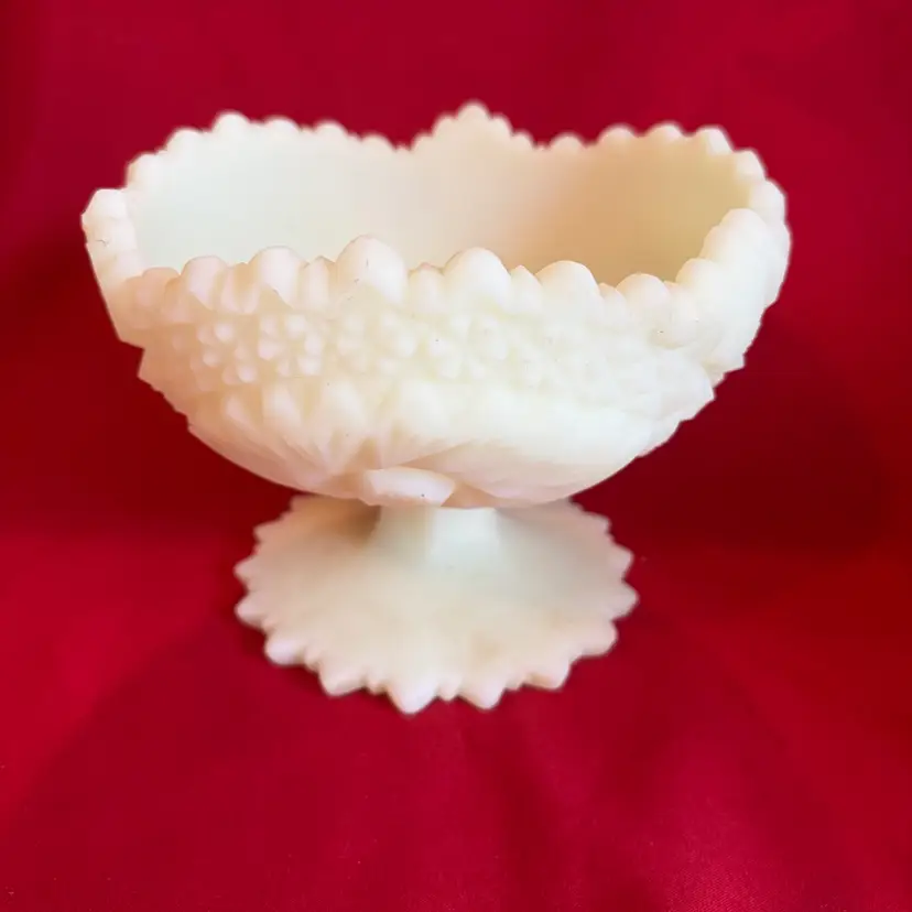 22. VTG Fenton Custard “Pinwheel” Glowy Compote