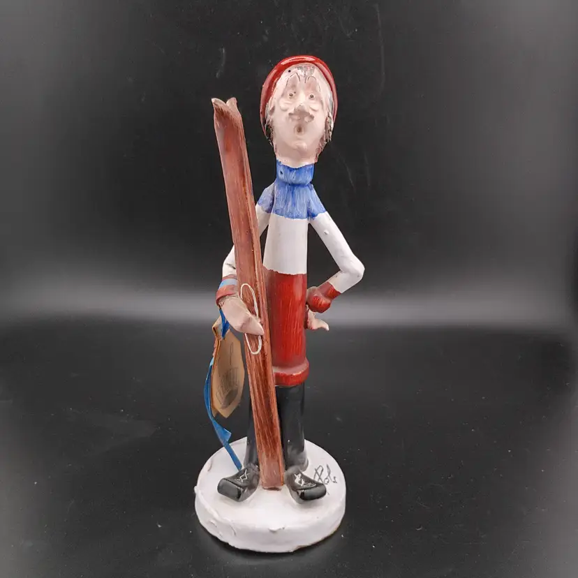 Italian ceramic skier figurine, TP Ceramiche