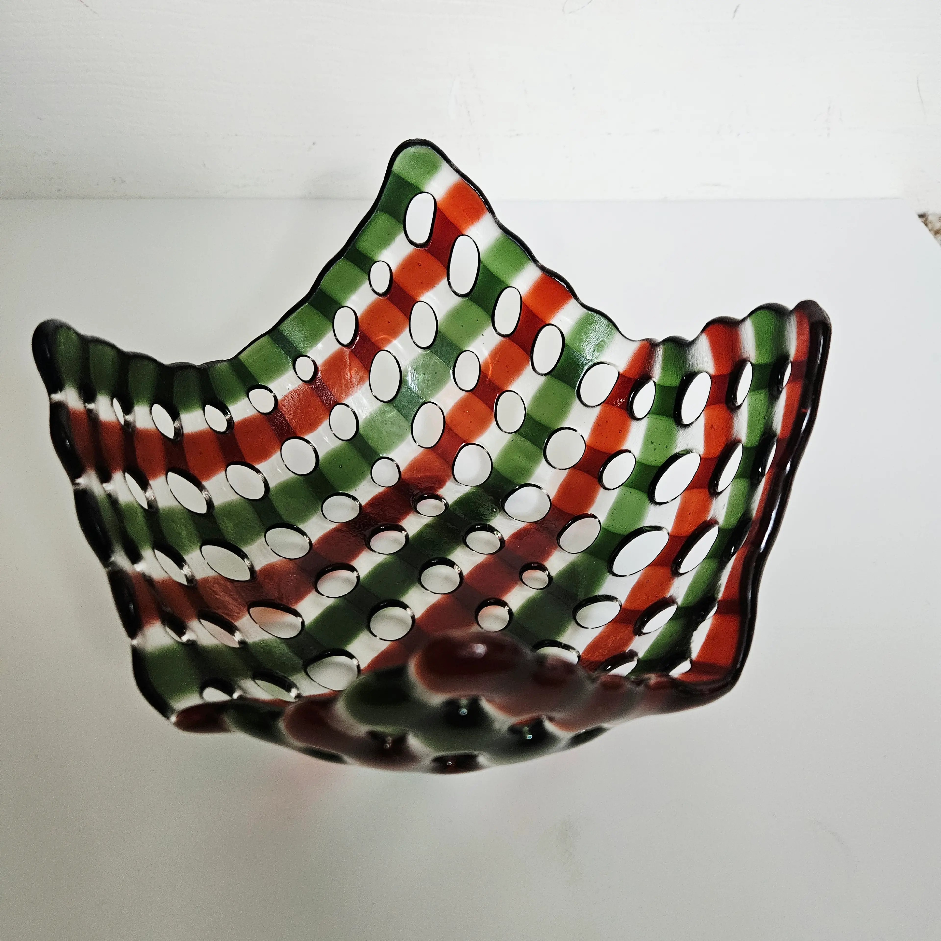Image 2 of 7