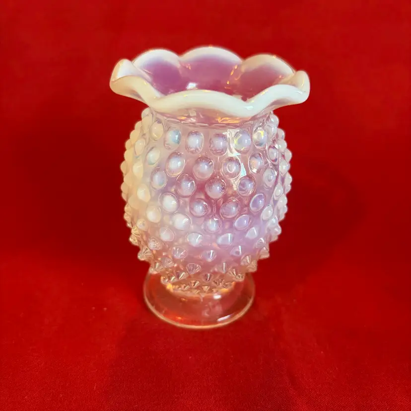 08. VTG Fenton Opalescent Bud Vase