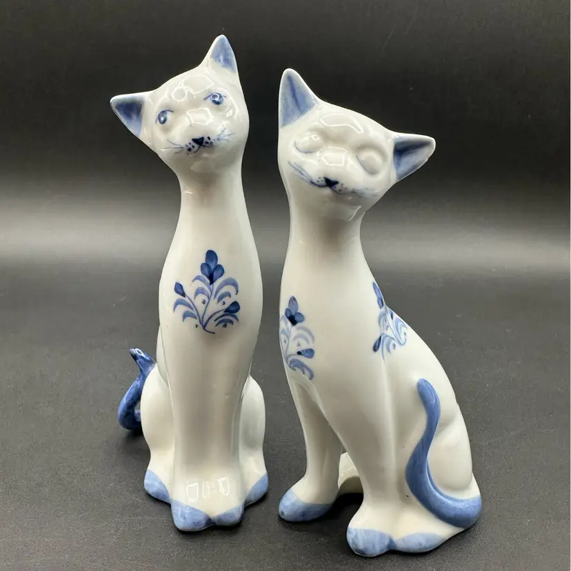 Vintage Porcelain Blue & White Siamese Cat Figurines, Andrea by Sadek 6”T PAIR
