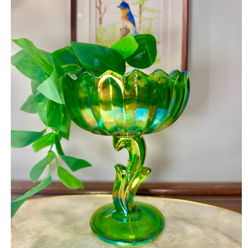 😻 1970s Indiana Glass Lotus Blossom Iridescent Green Carnival Compote 7.5”