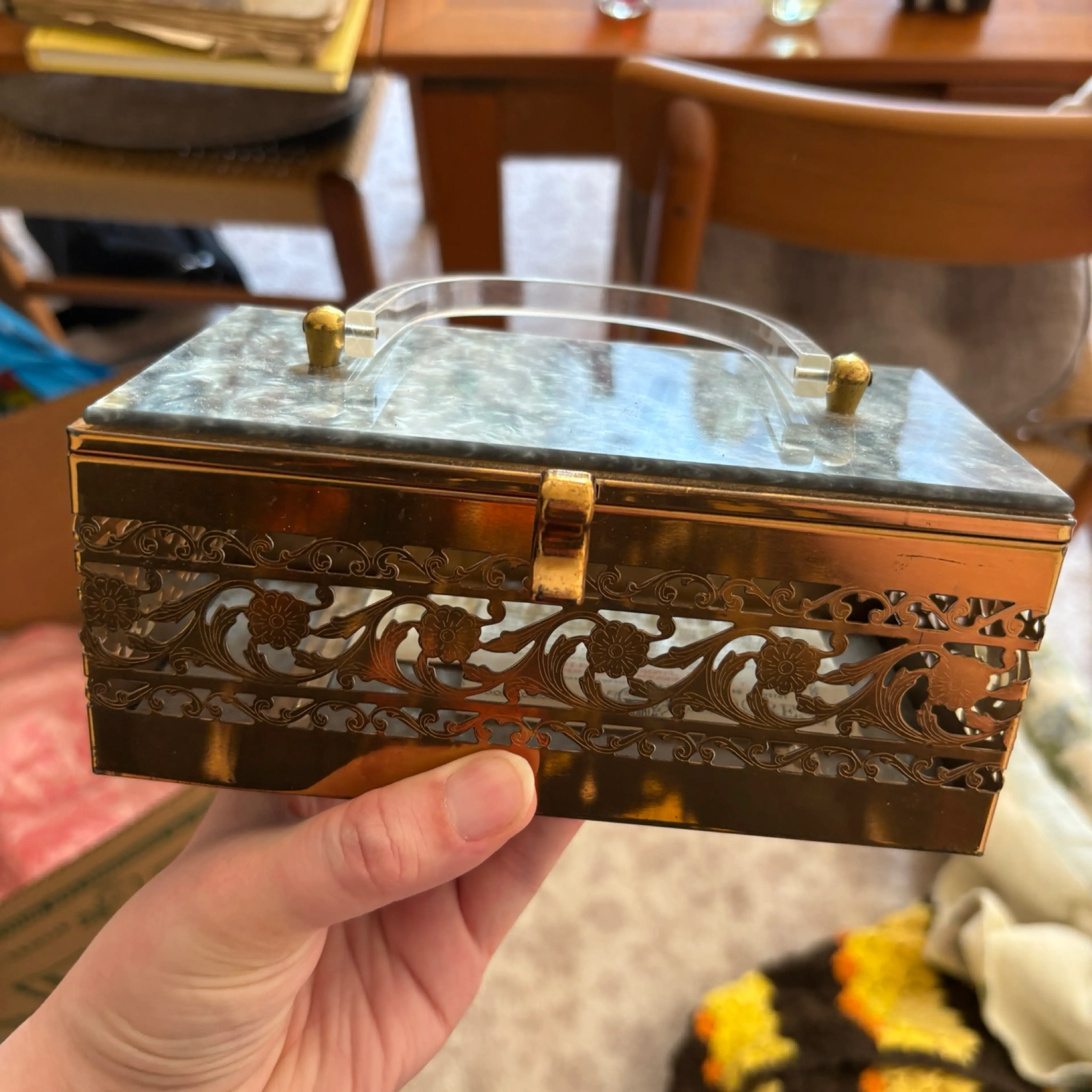 Image 1 of 1