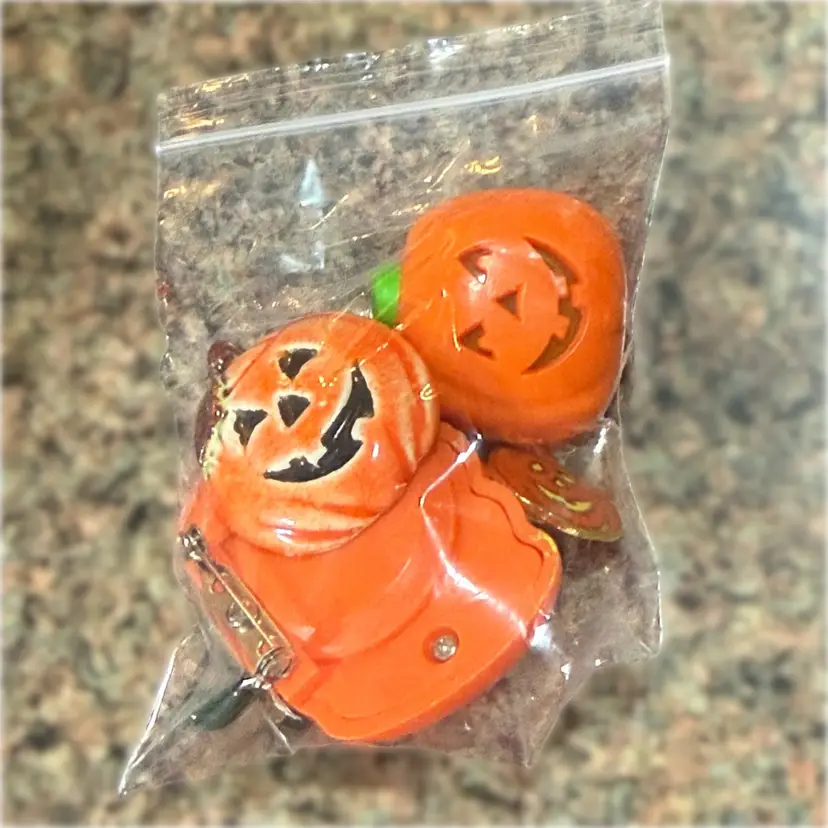 Pumpkin Lot/4 Halloween Pins
