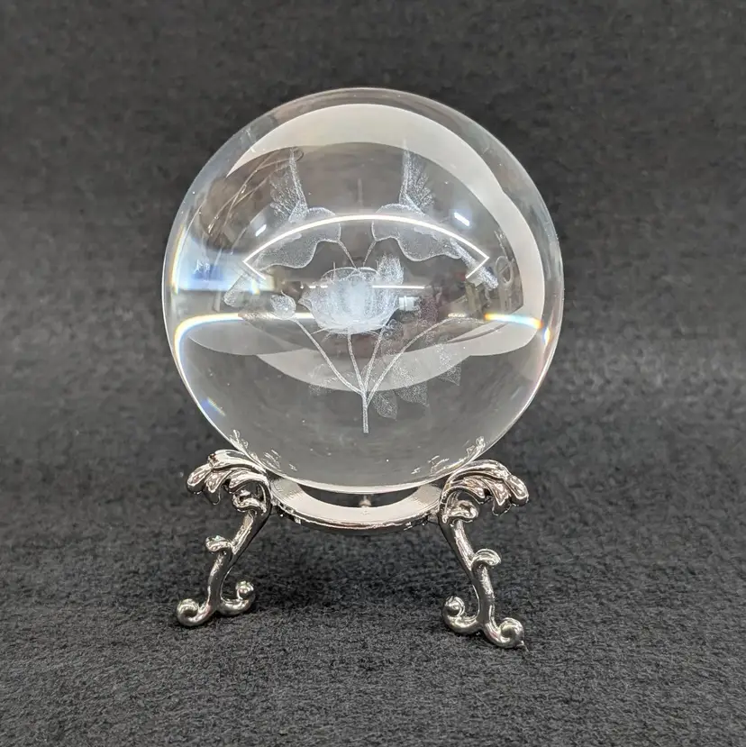 3D Laser Engraved Hummingbirds and Rose Crystal Ball with Stand Glass Decor