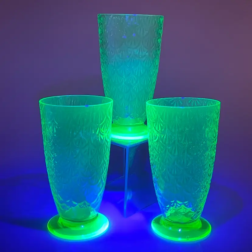Pukeberg Sweden Set of 3 Green & Topaz Turkey Tracks Royal Fan Footed Uranium Glass Tumblers 1920s Antique 4.75"