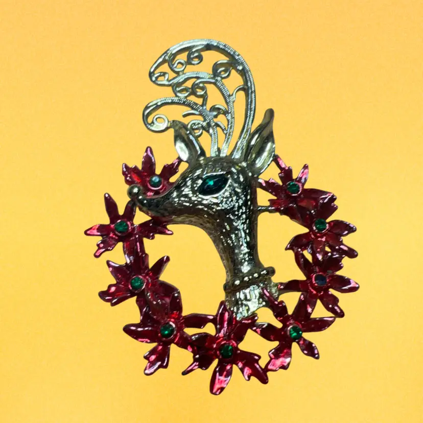 Mid Century Reindeer Brooch In Wreath Enamel & Rhinestone 2.5” Signed Tanger II