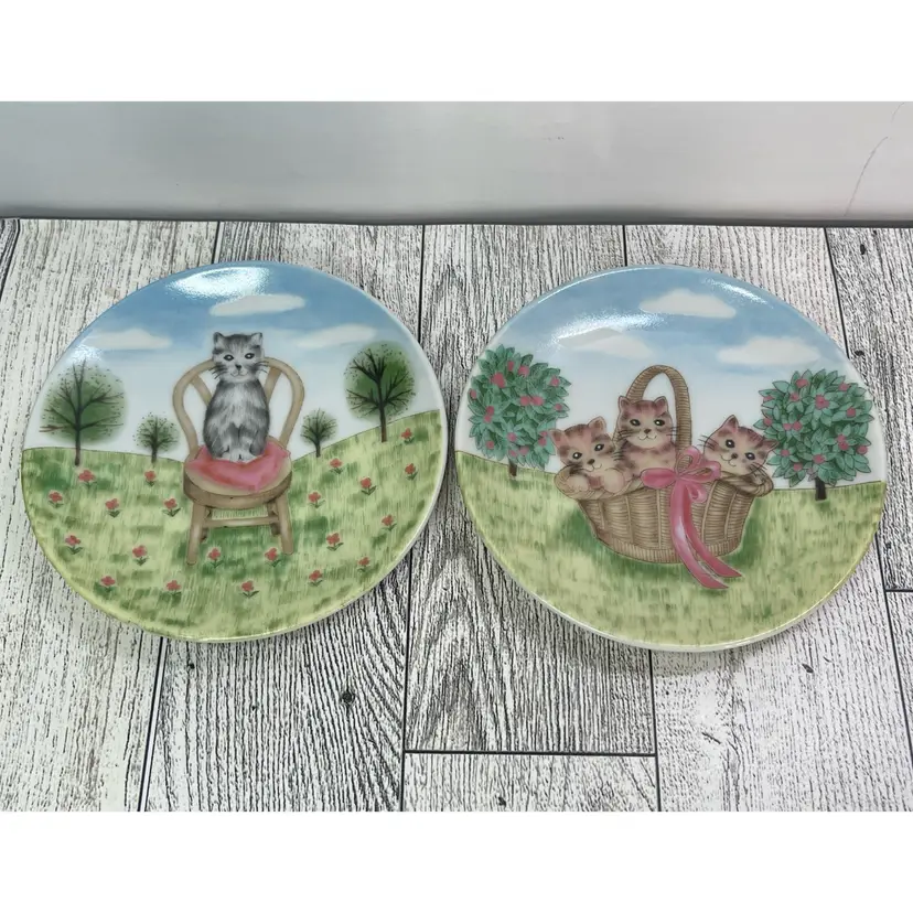 Vintage Porcelain Miniature Cat Plates