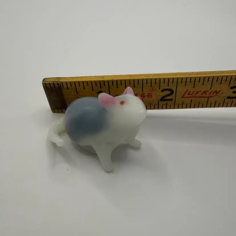 🔔 Mini Zodiac Glass Rat