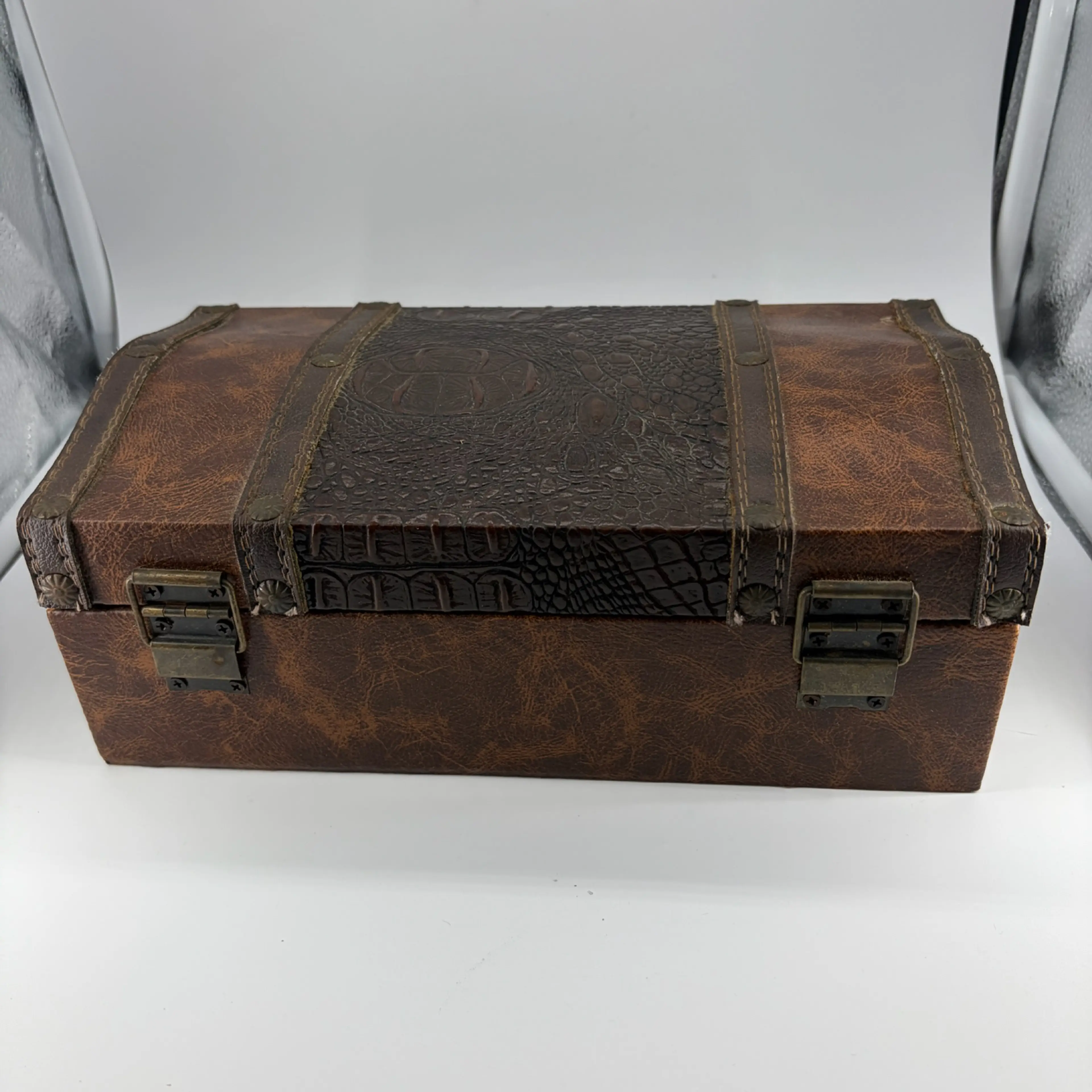 Image 3 of 6
