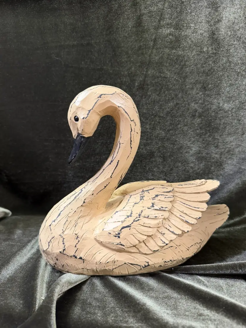 Vintage Style Resin Swan Figurine Distressed finish Faux Wood Decoy
