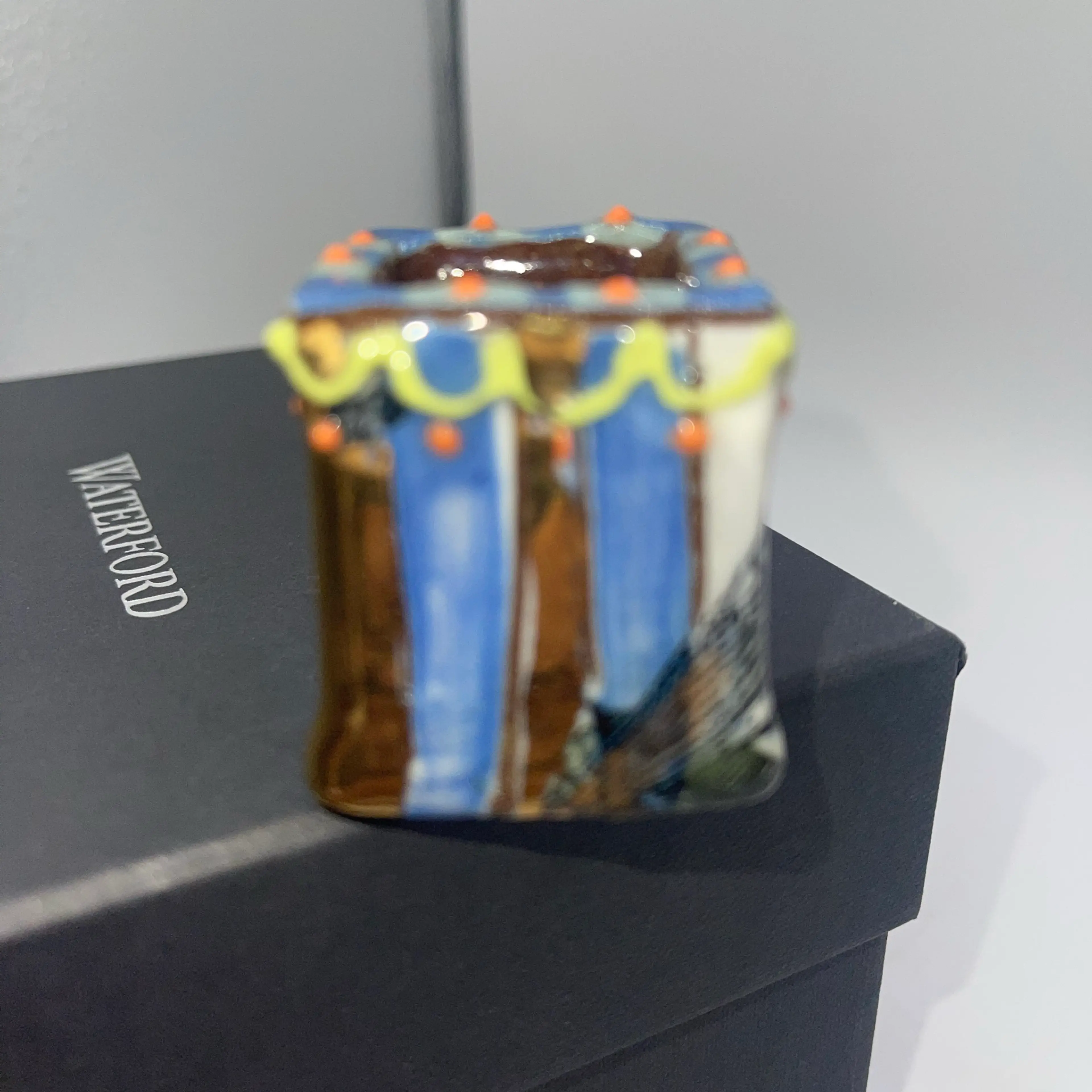 Image 4 of 7