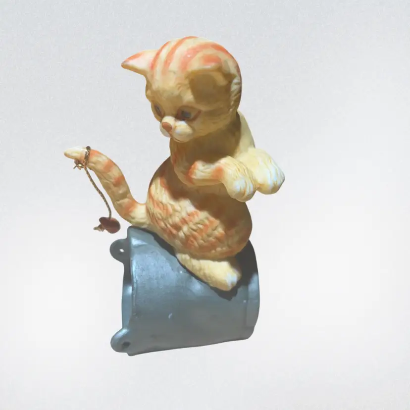 Enesco Orange Kitty Sitting On Bucket