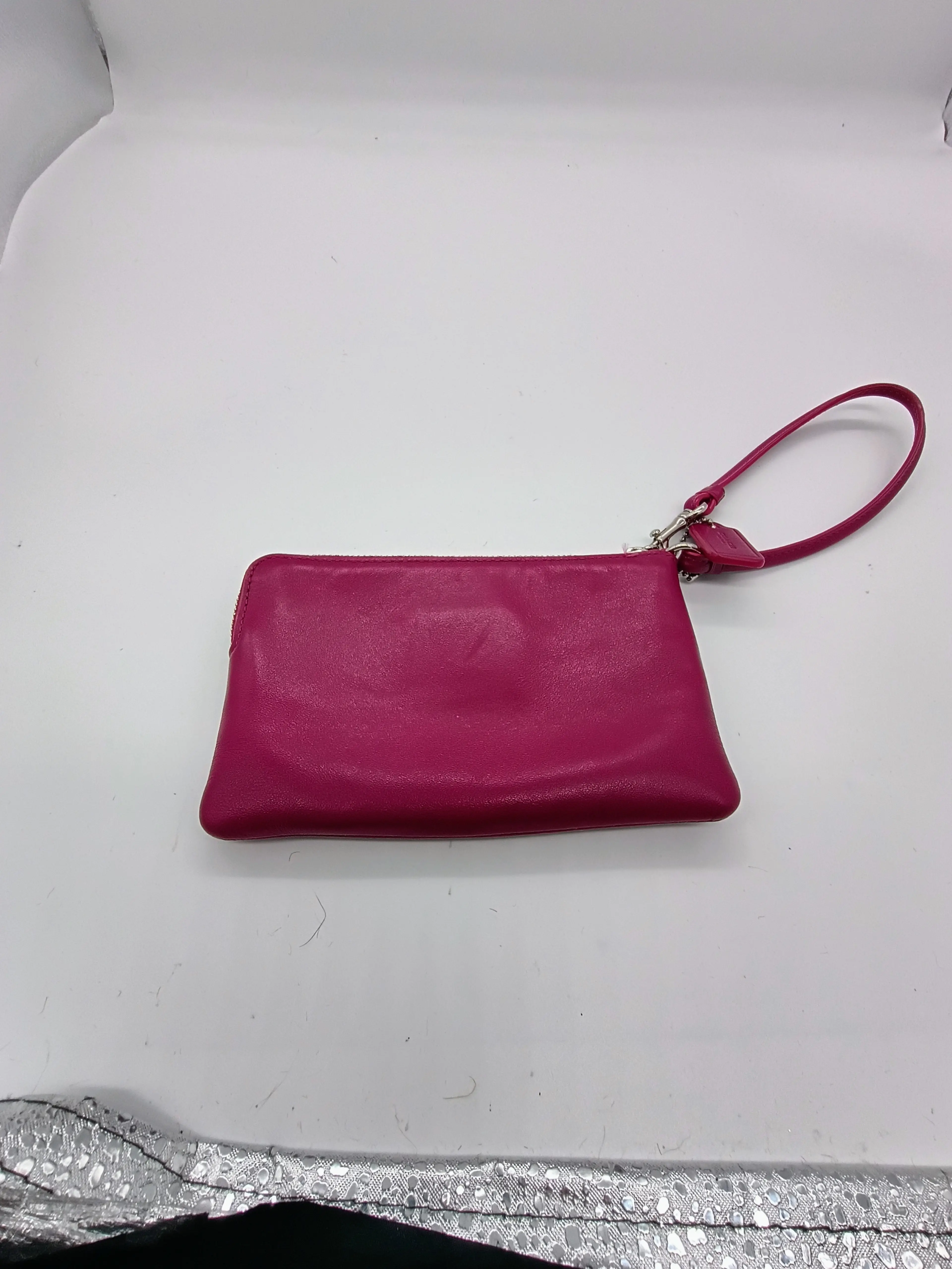 Image 2 of 10