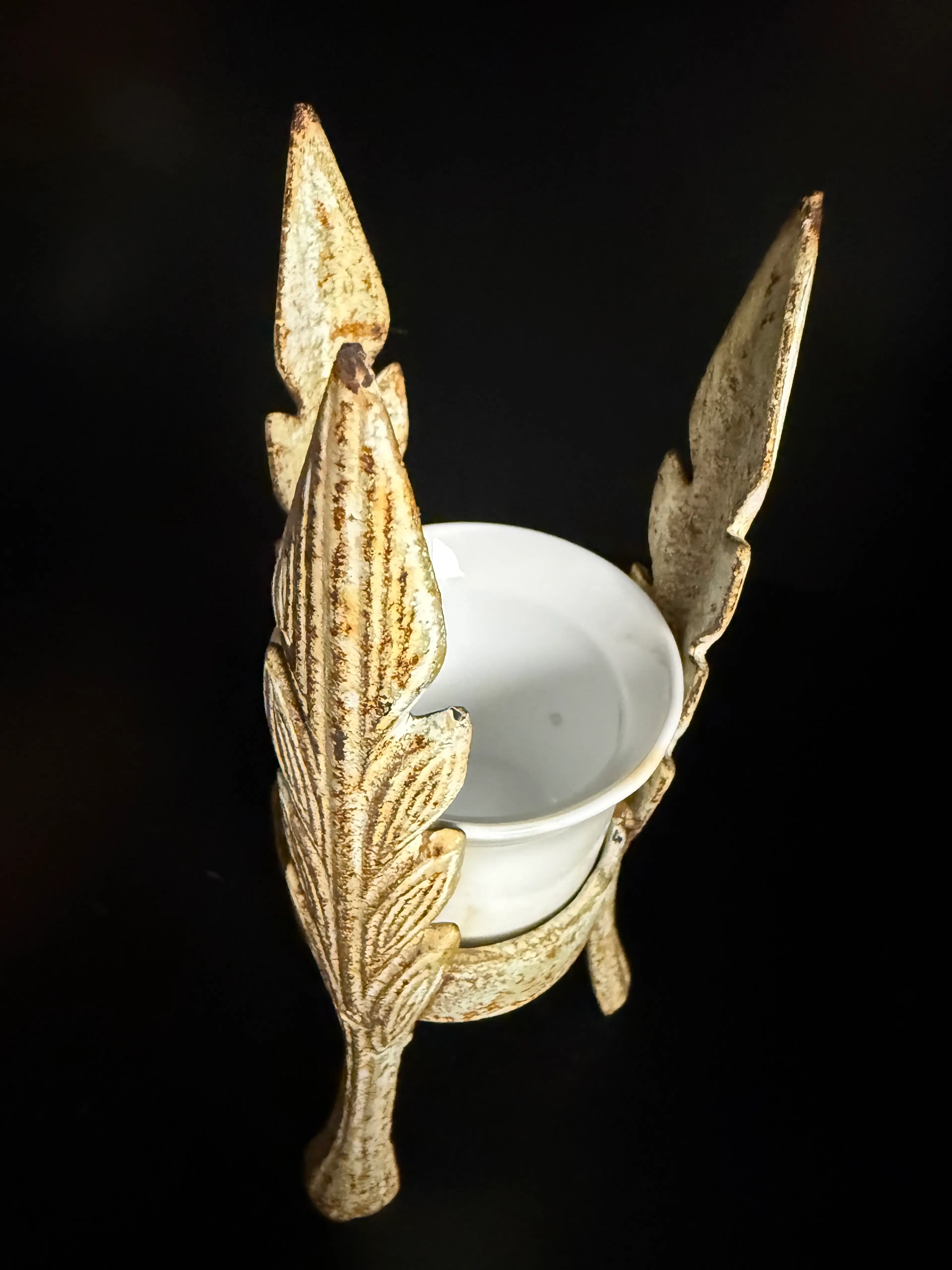Image 2 of 10