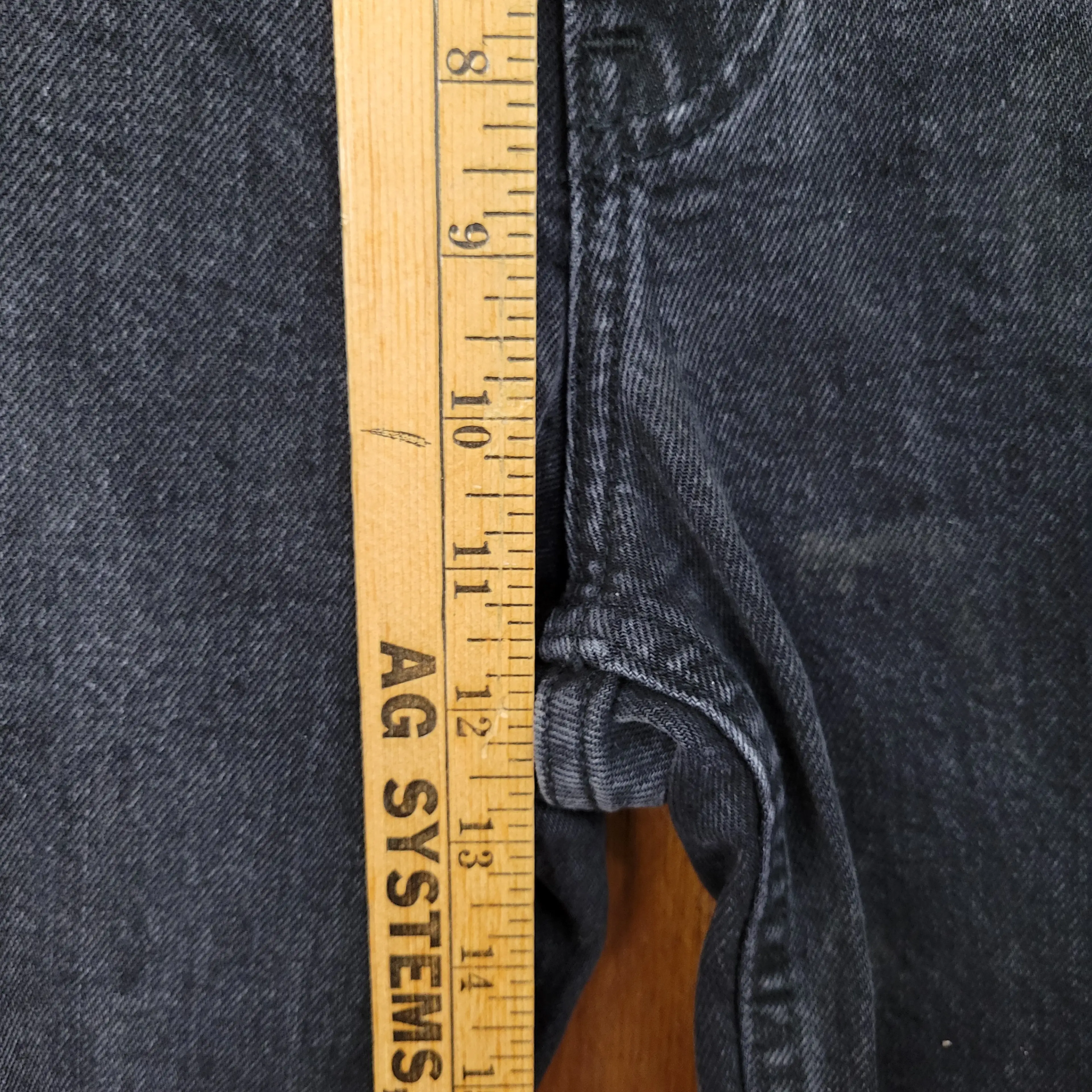 Image 4 of 11
