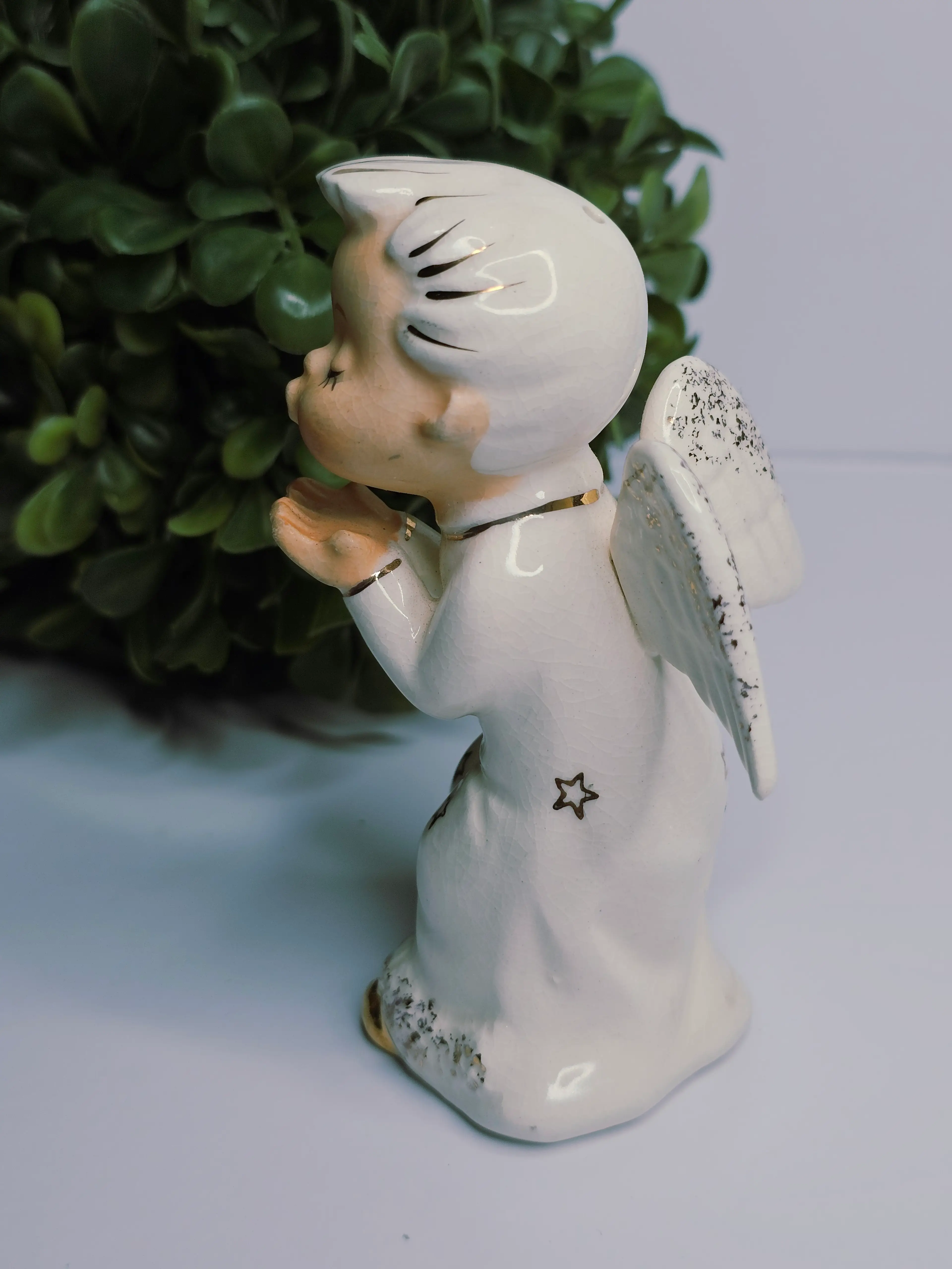 Image 4 of 9