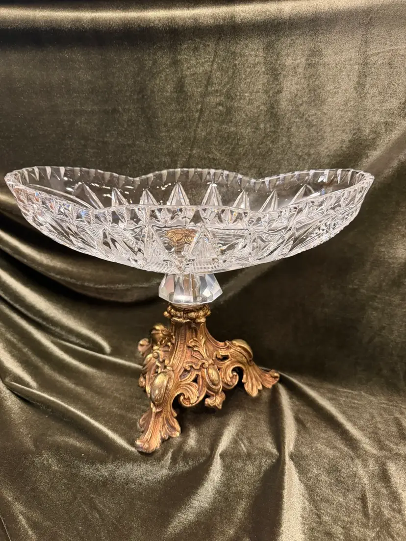 Vintage Hollywood Regency Oval Cut Glass Centerpiece Bowl Ornate Brass Pedestal Stand