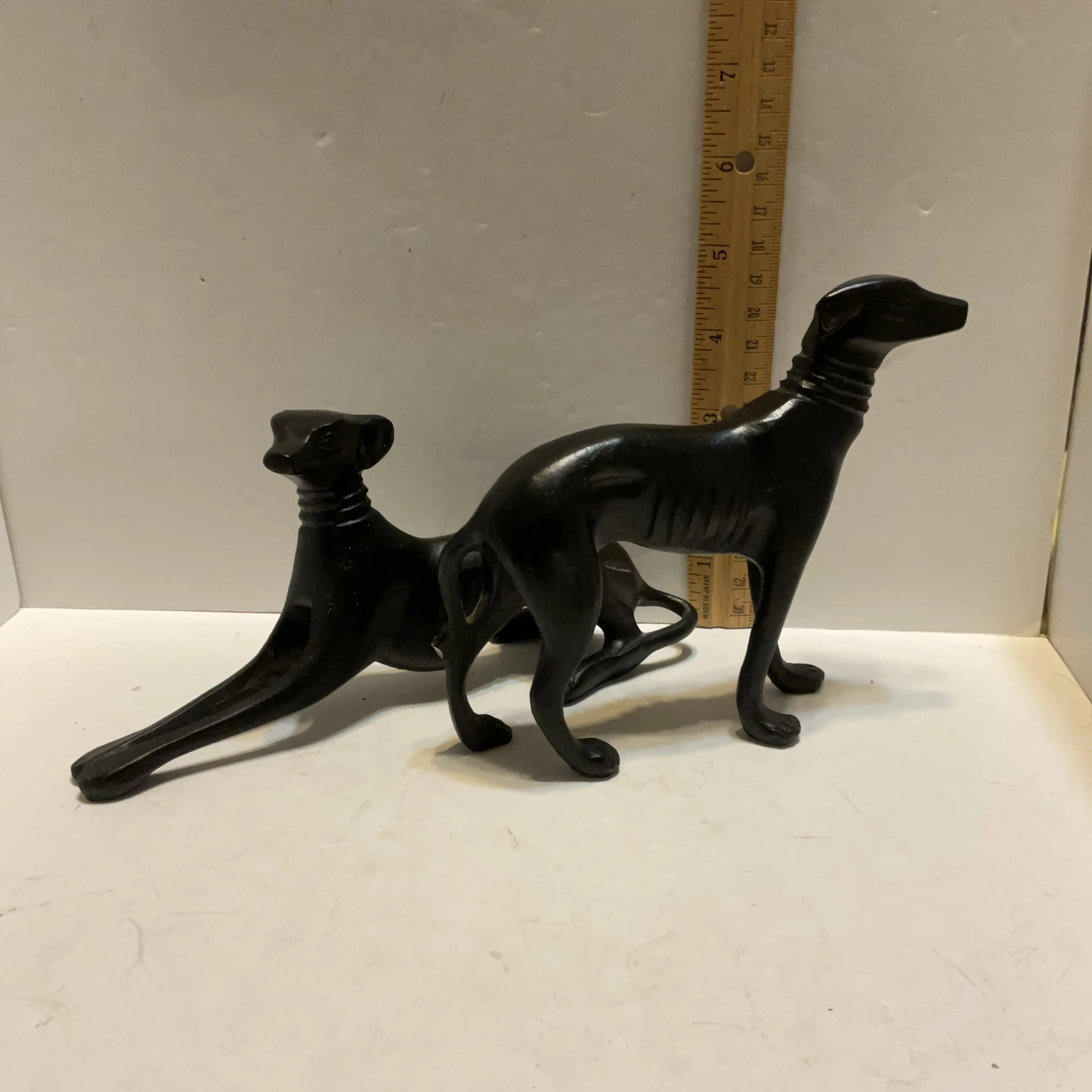 Image 2 of 6