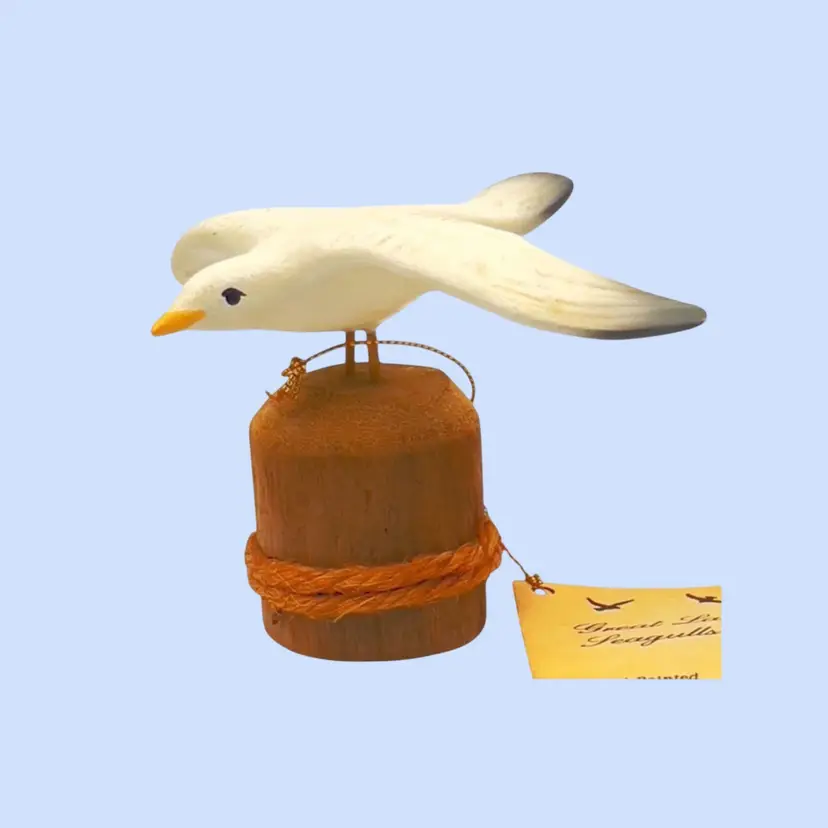 #278- Seagull Figurine On Wood Post Michigan USA Original Tag