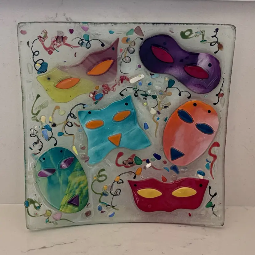 Studio Art Fused Glass Mardi Gras Mask Art Plate