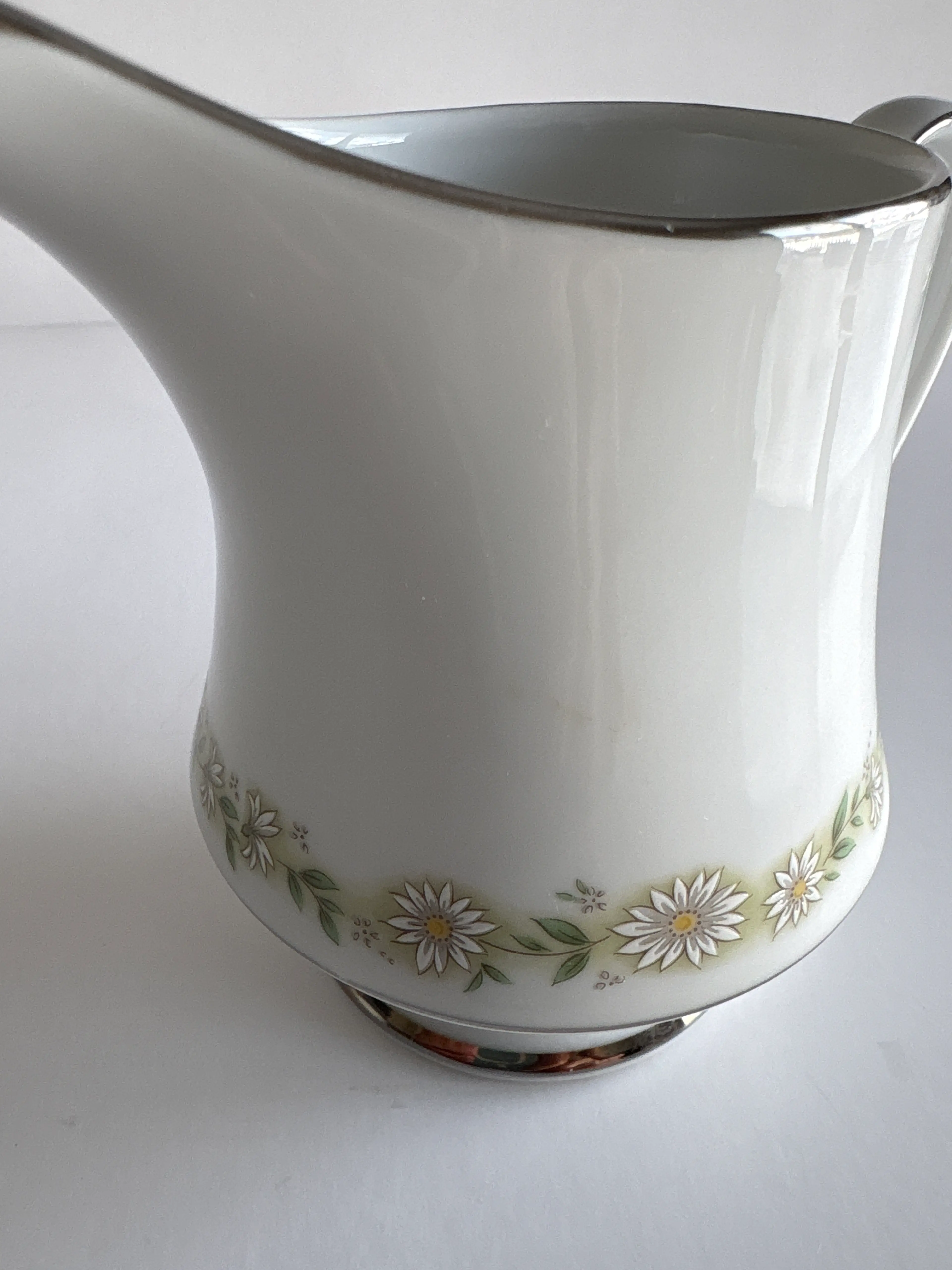Image 4 of 4