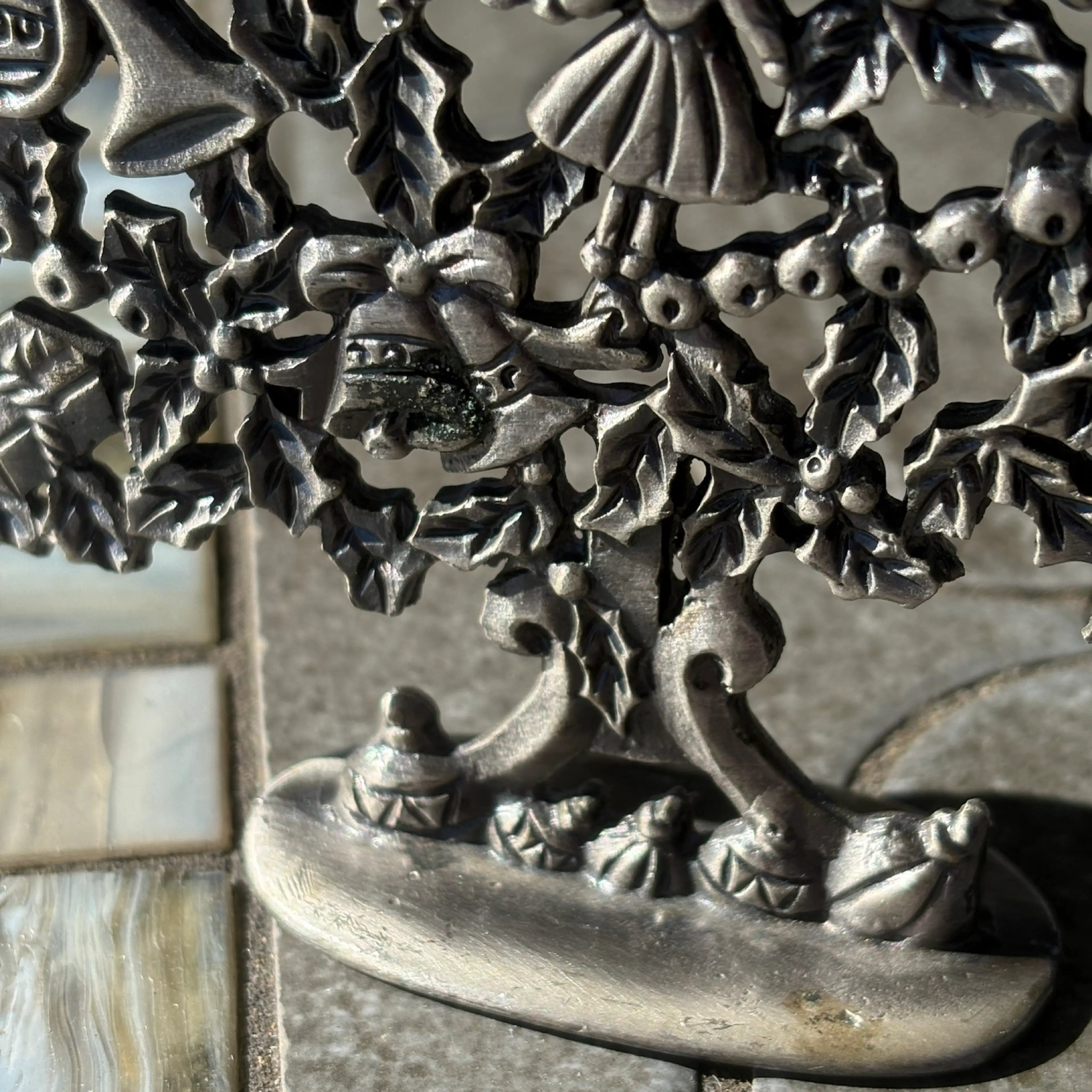 Image 2 of 6