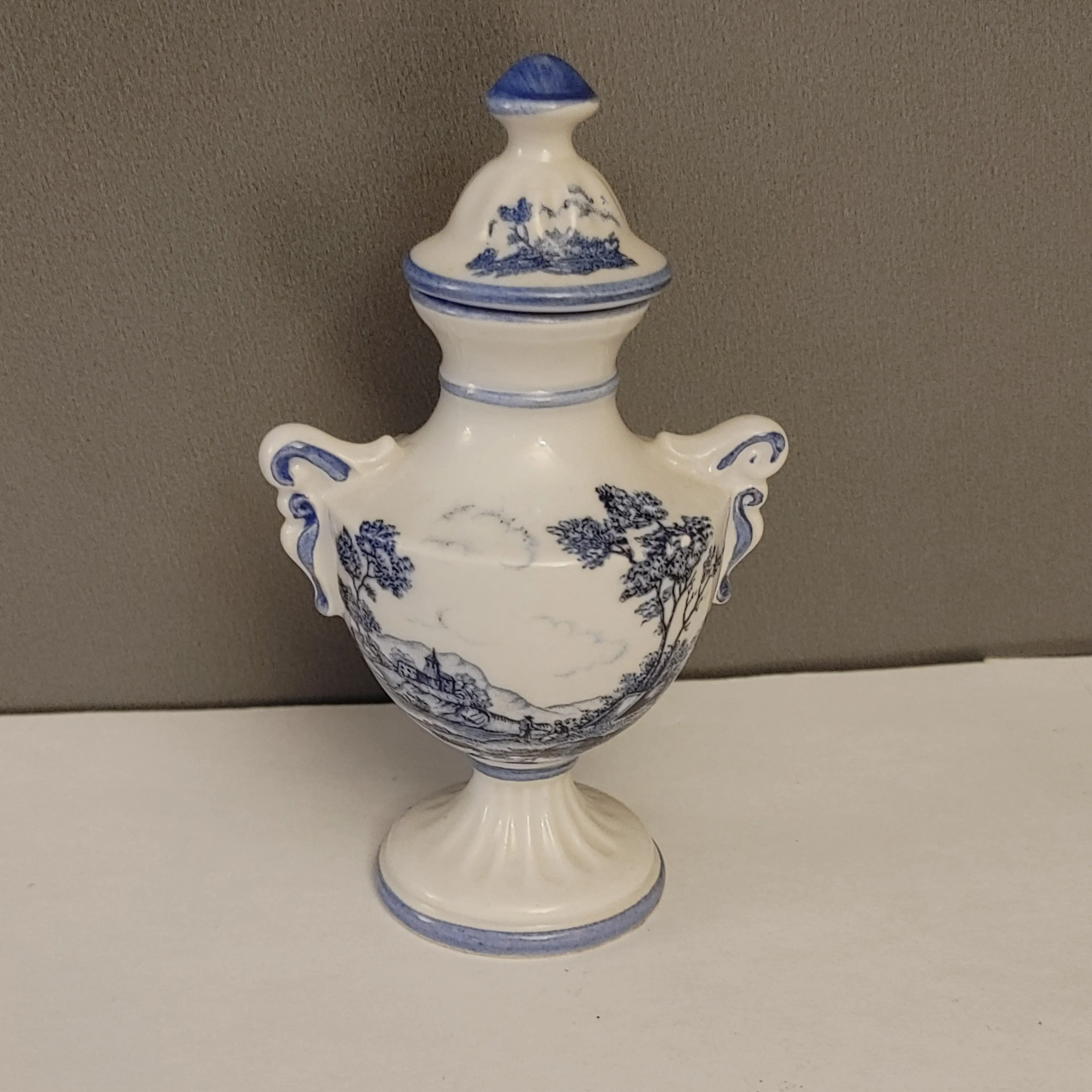 Image 1 of 5