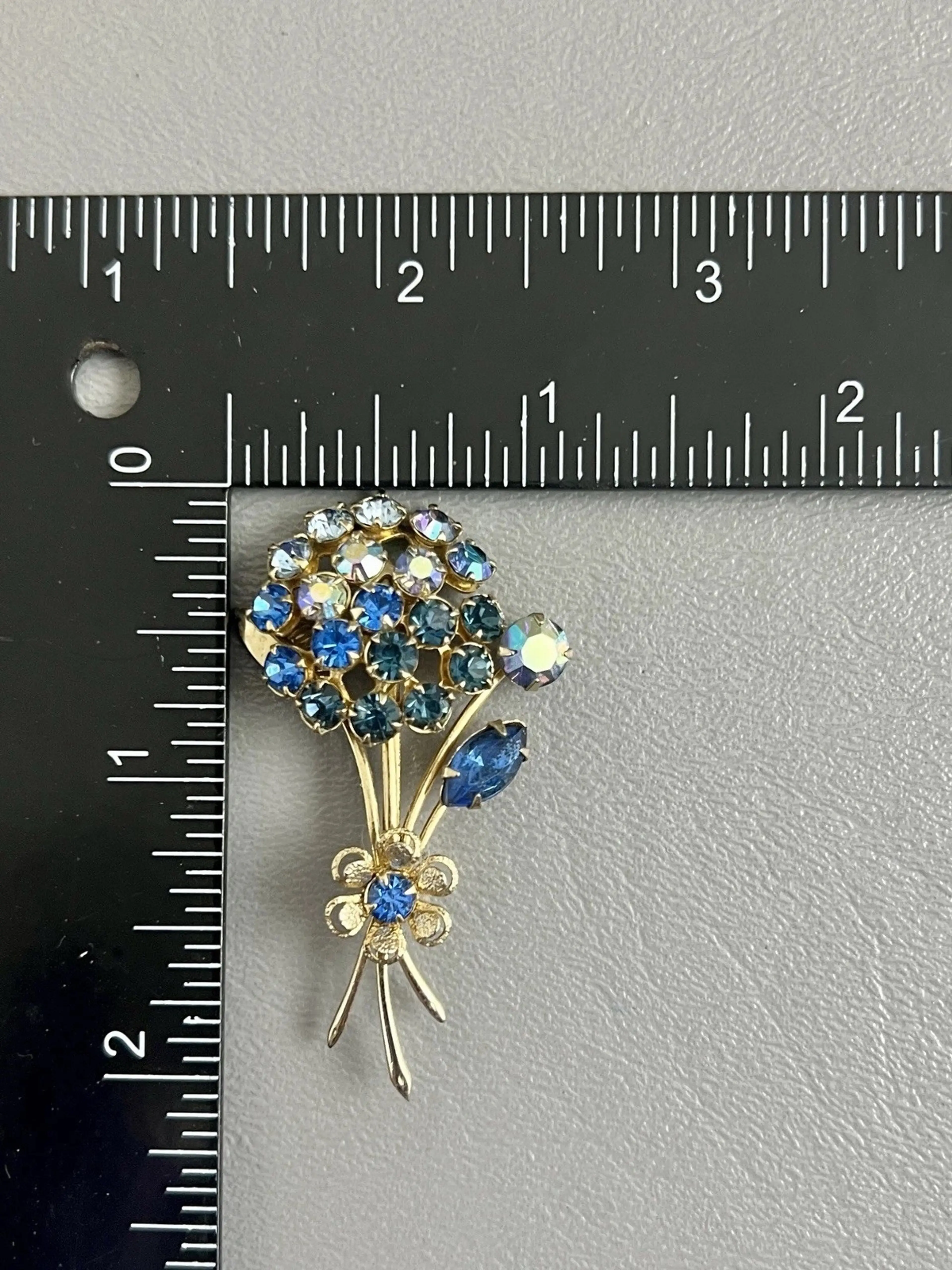 Image 2 of 4