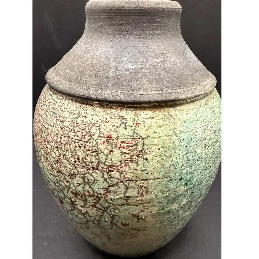 Raku Crackle Glaze Pottery LK, Lawson Fraser